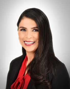 Jolinda headshot